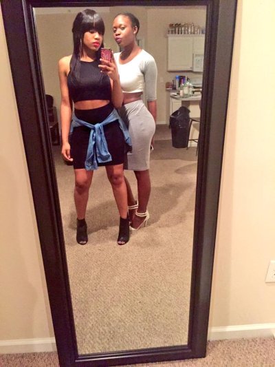 Watch brit.'s leaked NSFW photo on TwXstars