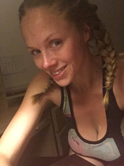 Watch Katie Kox's leaked NSFW photo on TwXstars