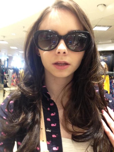 Watch Ava's leaked NSFW photo on TwXstars