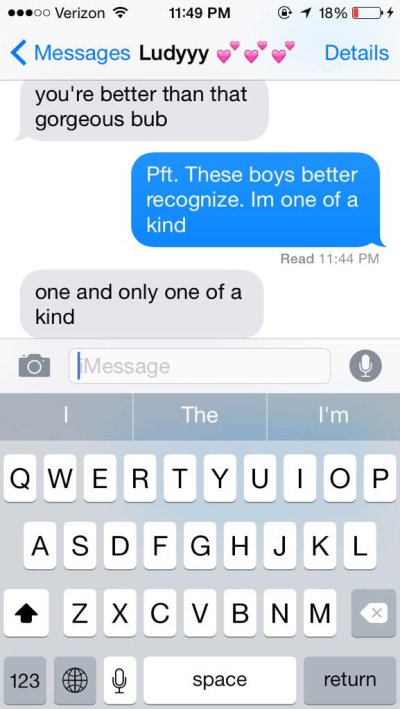 Watch Goddess Caviar's leaked NSFW photo on TwXstars