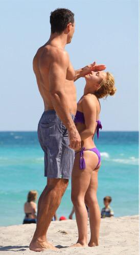 Watch Goddess Caviar's leaked NSFW photo on TwXstars