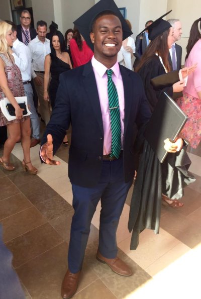 Watch Emmanuel McNeely, M.D. , MS, MHA's leaked NSFW photo on TwXstars