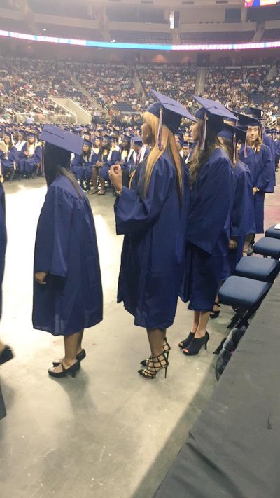 Watch $hawna's leaked NSFW photo on TwXstars