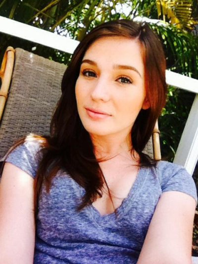 Watch Emma Ryder's leaked NSFW photo on TwXstars