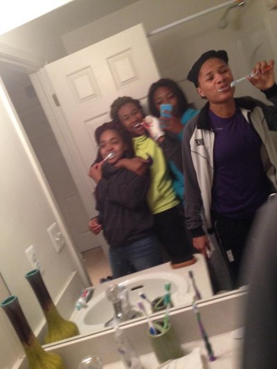 Watch 💛's leaked NSFW photo on TwXstars