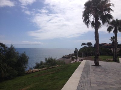 Watch DLS's leaked NSFW photo on TwXstars