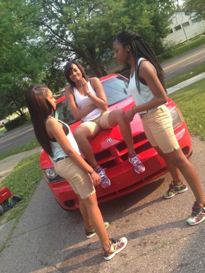 Watch 💛's leaked NSFW photo on TwXstars