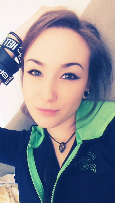 Watch ≫ BirdyLovesIt ≪'s leaked NSFW photo on TwXstars