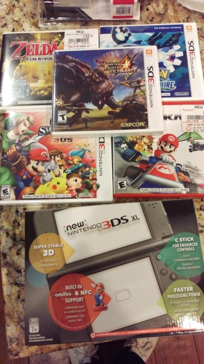 Watch Michael Grzesiek's leaked NSFW photo on TwXstars