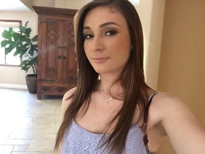 Watch Emma Ryder's leaked NSFW photo on TwXstars