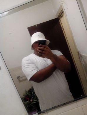 Watch GUARE's leaked NSFW photo on TwXstars