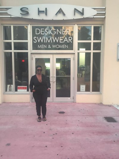 Watch Jane Doe's leaked NSFW photo on TwXstars