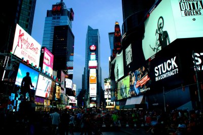 Watch DLS's leaked NSFW photo on TwXstars