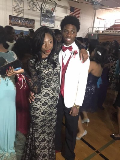 Watch 💛's leaked NSFW photo on TwXstars