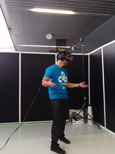 Watch Michael Grzesiek's leaked NSFW photo on TwXstars