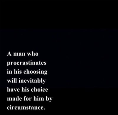 Watch D's leaked NSFW photo on TwXstars