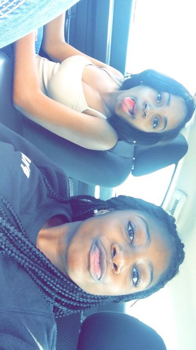 Watch 💛's leaked NSFW photo on TwXstars