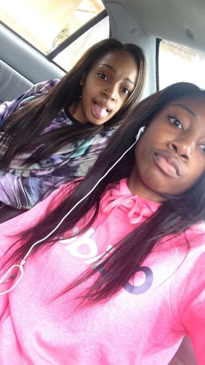 Watch 💛's leaked NSFW photo on TwXstars