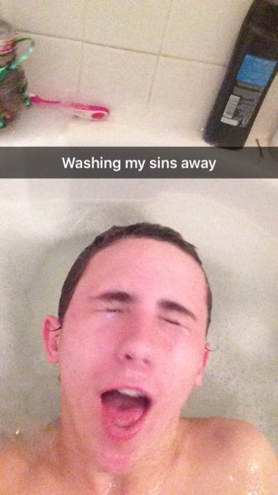 Watch Justin Hall's leaked NSFW photo on TwXstars