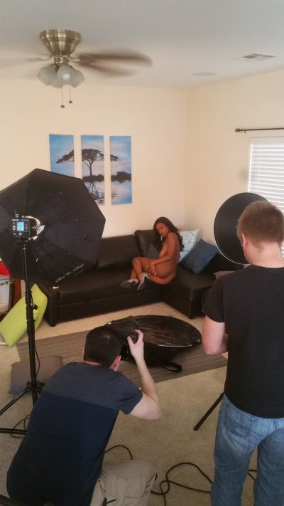 Watch Jezabel Vessir's leaked NSFW photo on TwXstars