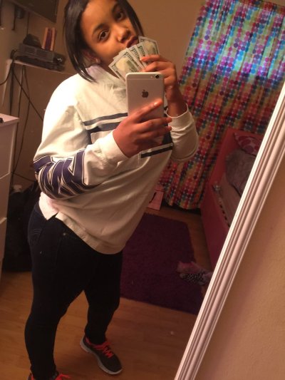 Watch laaaaaay 💦🔥's leaked NSFW photo on TwXstars