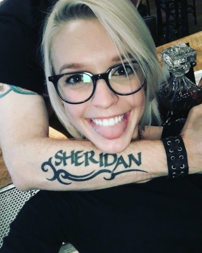 Watch Brit Sheridan's leaked NSFW photo on TwXstars