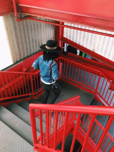 Watch D's leaked NSFW photo on TwXstars