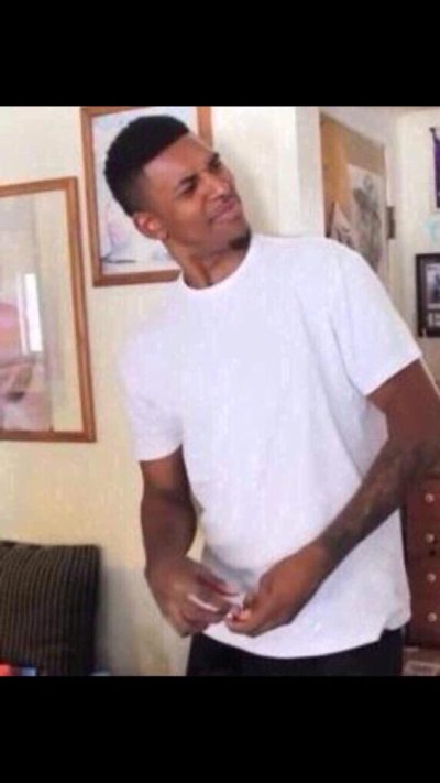 Watch Jev's leaked NSFW photo on TwXstars