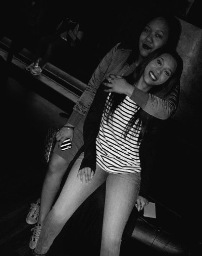 Watch Crump's leaked NSFW photo on TwXstars