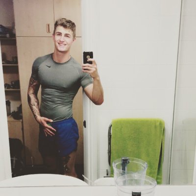 Watch Tattooed knitter's leaked NSFW photo on TwXstars