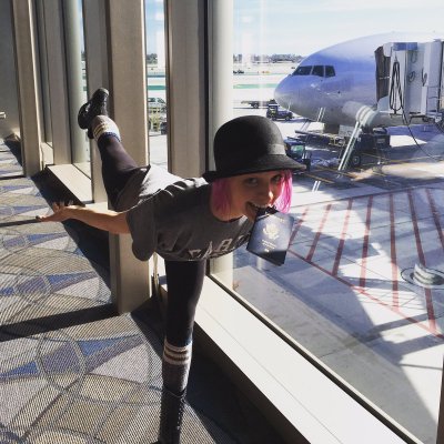 Watch Brit Sheridan's leaked NSFW photo on TwXstars