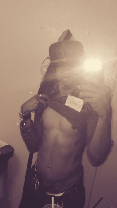 Watch kevykev's leaked NSFW photo on TwXstars