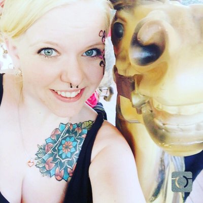 Watch LunaLove's leaked NSFW photo on TwXstars