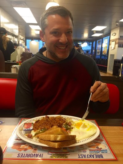 Watch Tony Stewart's leaked NSFW photo on TwXstars