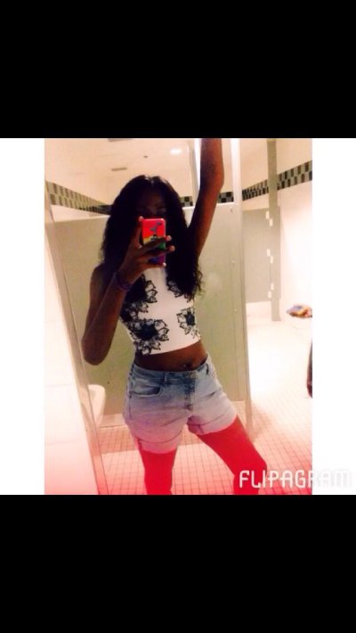 Watch juicy j🍑's leaked NSFW photo on TwXstars