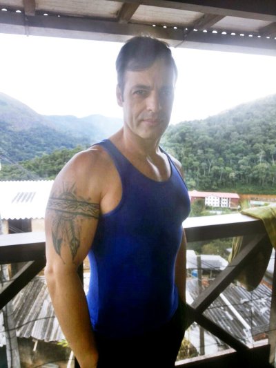 Watch Rogê Ferro's leaked NSFW photo on TwXstars