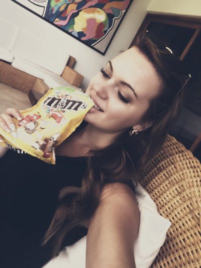 Watch Emily Thorne's leaked NSFW photo on TwXstars