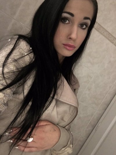 Watch Nicole Love's leaked NSFW photo on TwXstars