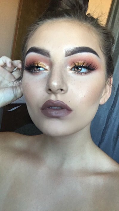 Watch Shelby's leaked NSFW photo on TwXstars