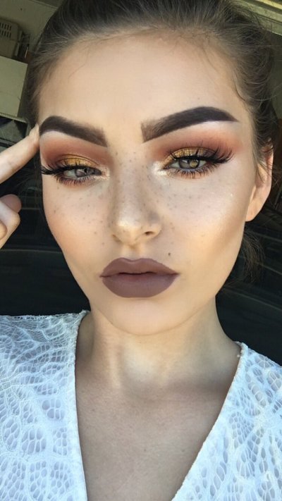 Watch Shelby's leaked NSFW photo on TwXstars