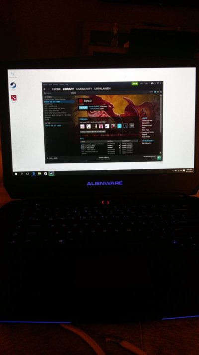 Watch Lasse Urpalainen's leaked NSFW photo on TwXstars