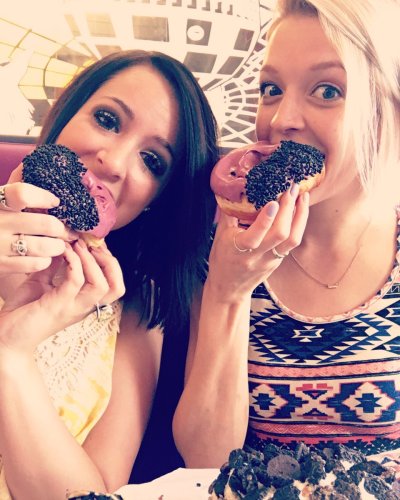 Watch Brit Sheridan's leaked NSFW photo on TwXstars