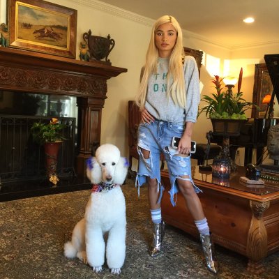 Watch ♕ Pia Mia's leaked NSFW photo on TwXstars