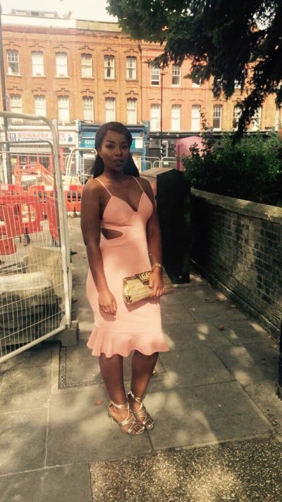 Watch Oyinlola 👑's leaked NSFW photo on TwXstars