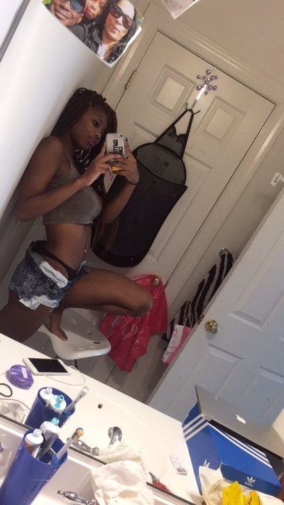 Watch princessmya😜's leaked NSFW photo on TwXstars