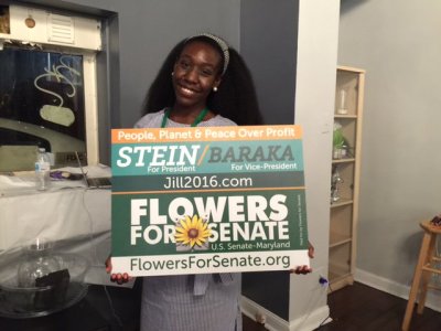 Watch Ajamu Baraka's leaked NSFW photo on TwXstars