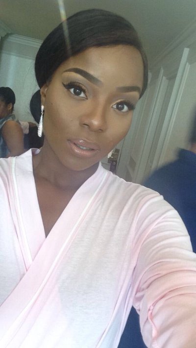 Watch Oyinlola 👑's leaked NSFW photo on TwXstars