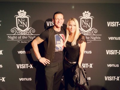 Watch Julia Pink's leaked NSFW photo on TwXstars