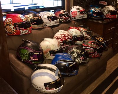 Watch Tony Stewart's leaked NSFW photo on TwXstars