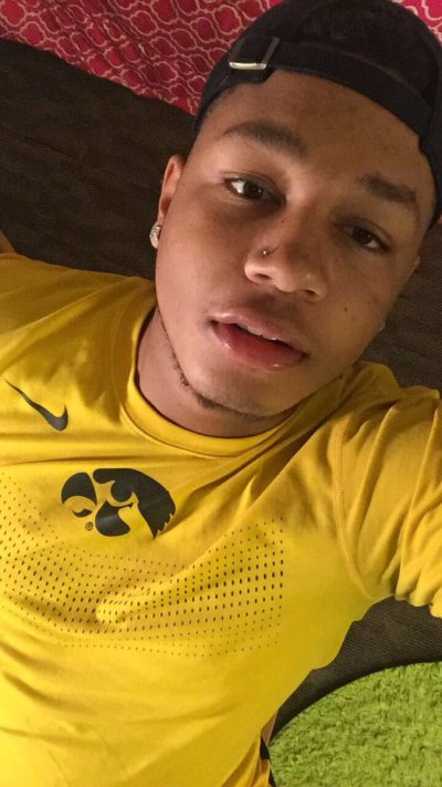 Watch Suge Knight's leaked NSFW photo on TwXstars